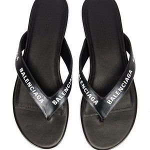 BALENCIAGA ROUND FLIP FLOP SANDALS BLACK & WHITE